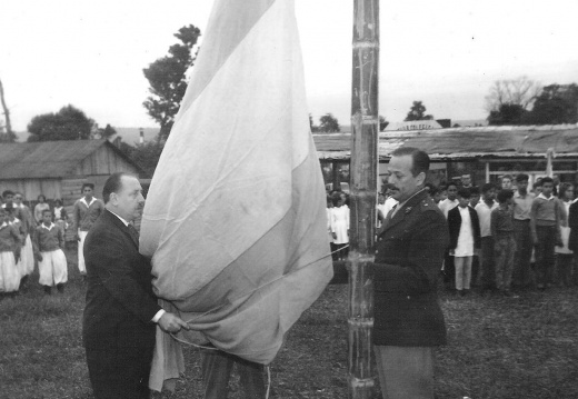 Primera Exposición Agro-Ganadera-Industrial-Comercial realizada en Puerto Rico, año 1963, en el predio recién desmontado de la actual plaza 9 de Julio. 